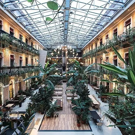 Kl31 - Urban Escape - Prime Location - Klauzal Square By Bqa