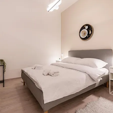 Kl31 - Urban Escape - Prime Location - Klauzal Square By Bqa 아파트 부다페스트