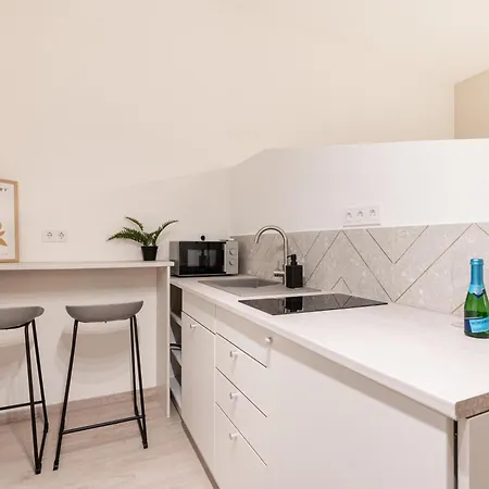 Kl31 - Urban Escape - Prime Location - Klauzal Square By Bqa 아파트
