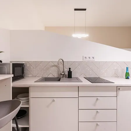 Kl31 - Urban Escape - Prime Location - Klauzal Square By Bqa 아파트 *