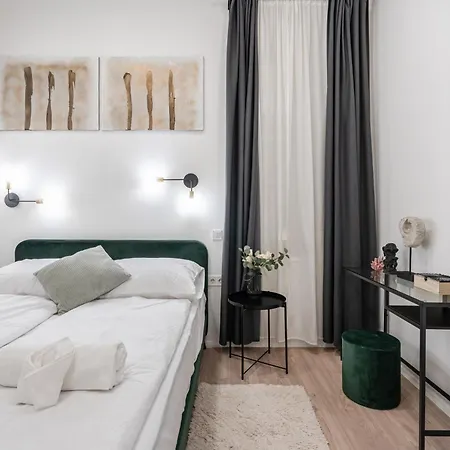 Kl31 - Urban Escape - Prime Location - Klauzal Square By Bqa 아파트 부다페스트