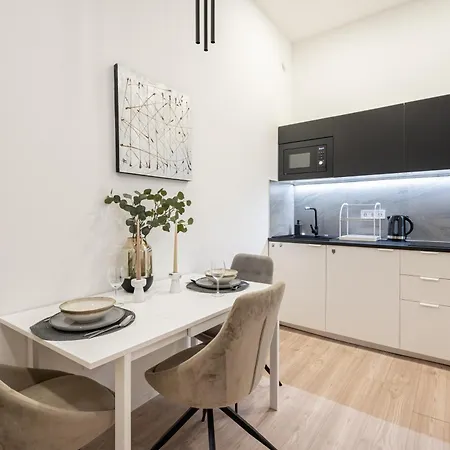 Appartamento Kl31 - Urban Escape - Prime Location - Klauzál Square By Bqa Budapest